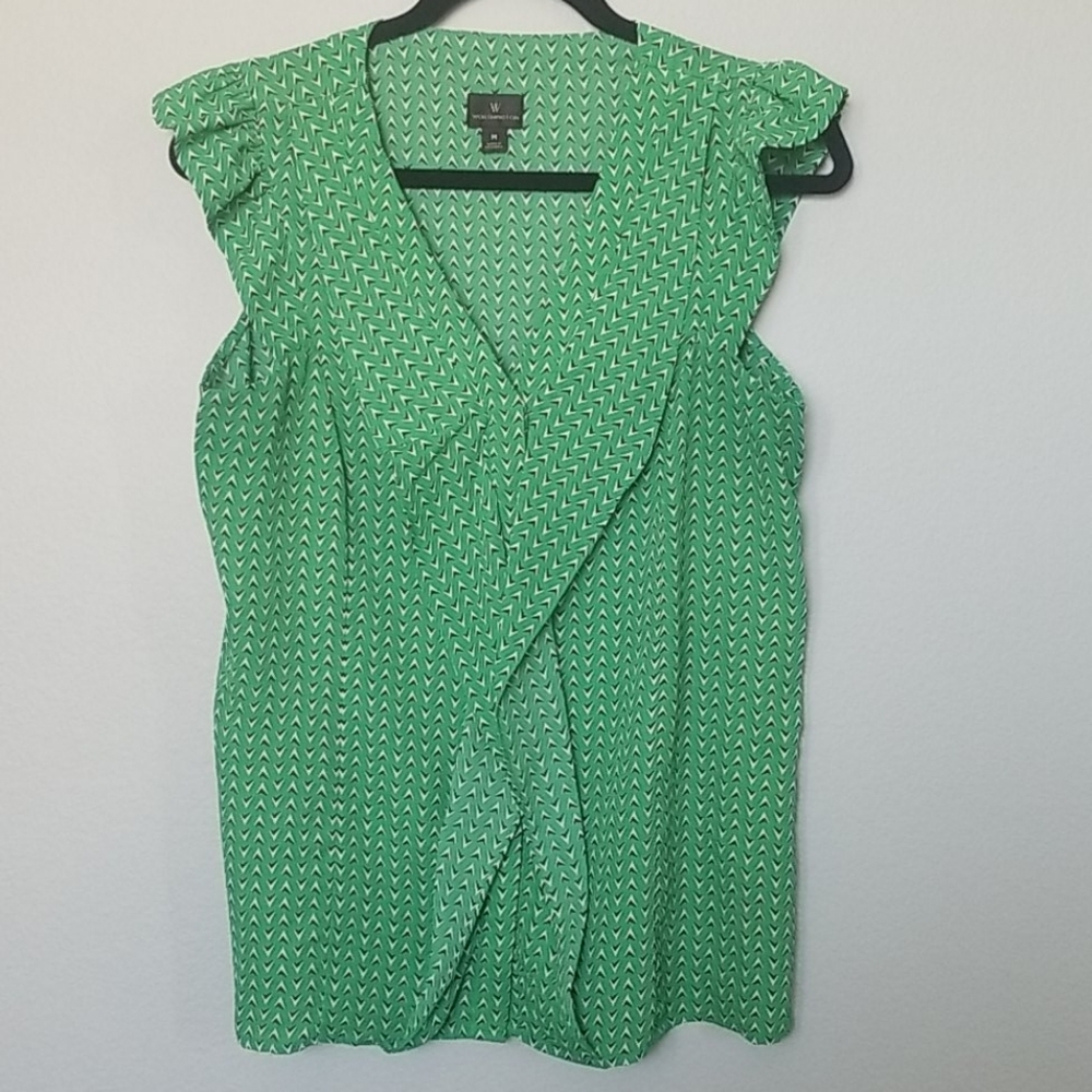 Worthington kelly green ruffle sleeve top medium